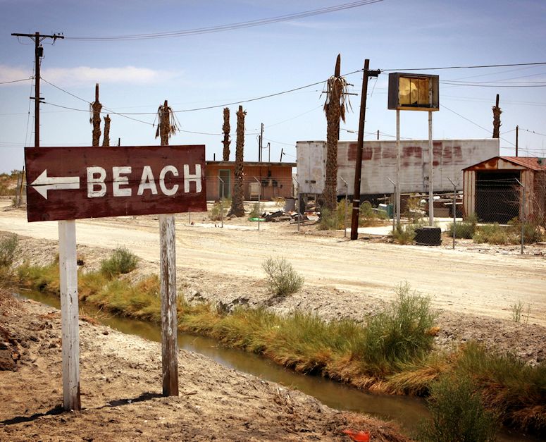 vergivna hus vid Salton Sea i Kalifornien.