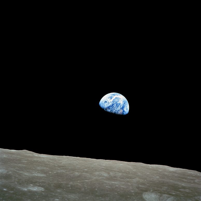 Fotografiet Earthrise, taget av Bill Anders p Apollo 8.