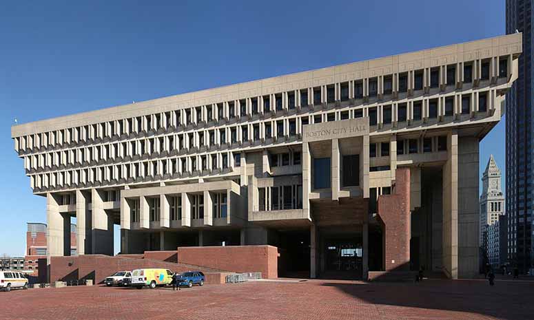 Boston City Hall, USA - vrldens fulaste byggnad enligt en underskning p ntet