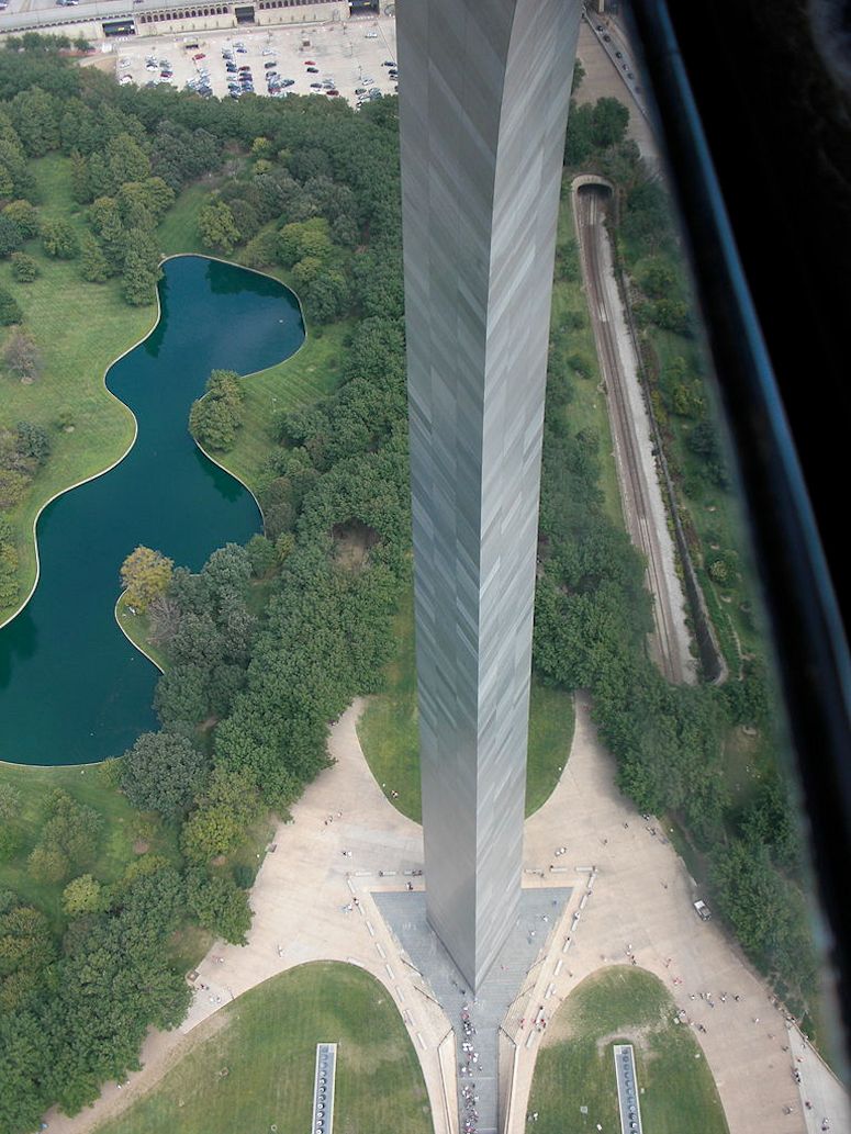 Gateway Arch, sett frn observationsdack.