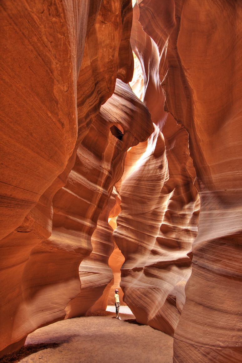 Vrldens vackraste kanjon - Antelope Canyon i Arizona, i rd sandsten.