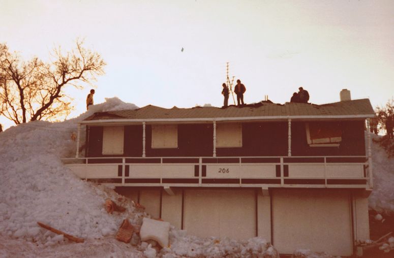 Isskjutning, eller is-tsunamis, i Lake Manitoba i Kanada 1981.