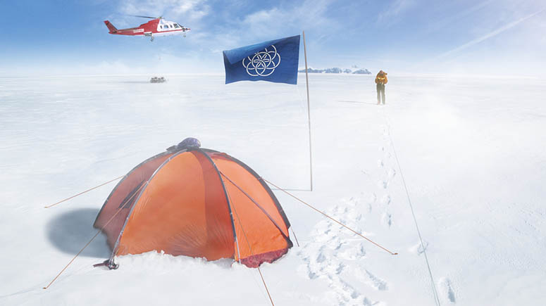 Jordens flagga på Antarktis