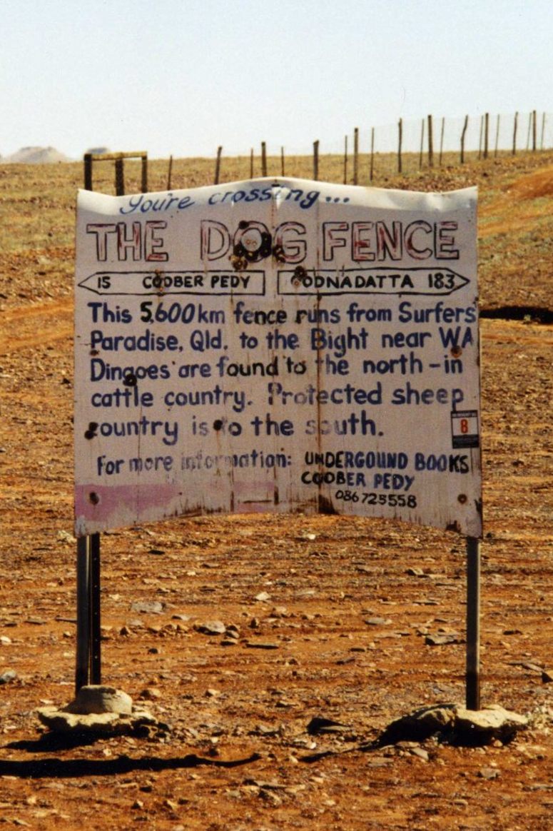 The Dingo Fence i Australien.