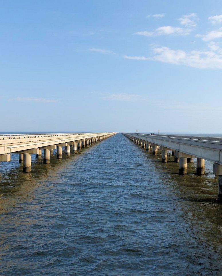 Vrldens lngsta bro ver vatten Lake Pontchartrain Causeway.