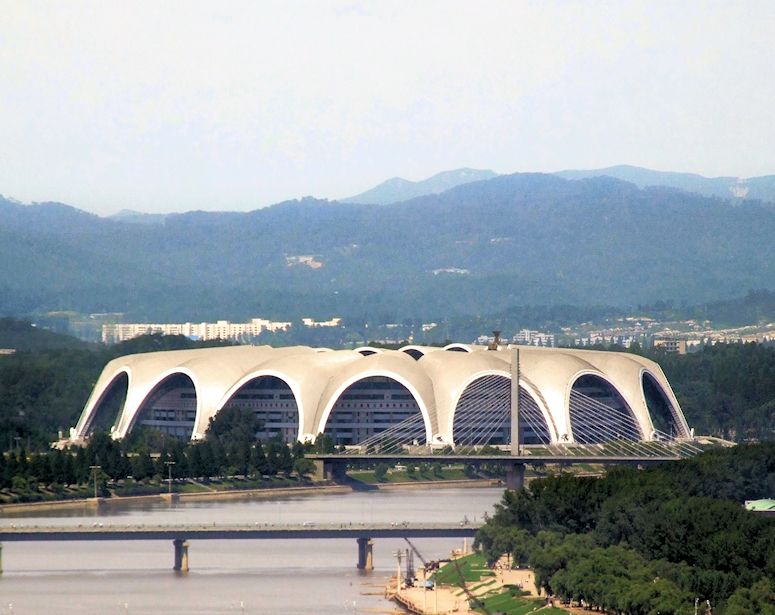 Frsta maj-stadion i Nordkorea.