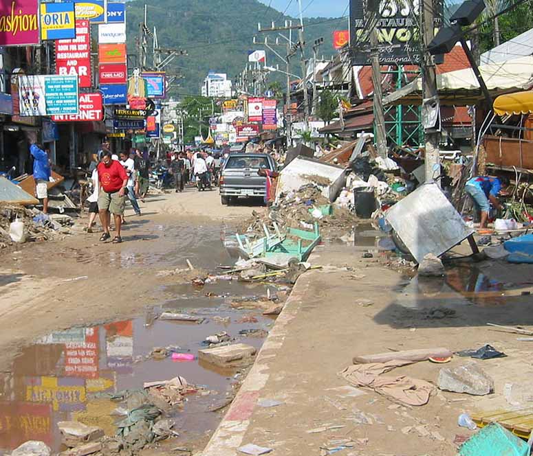 Patong Beach, Phuket efter tsunamin 2004