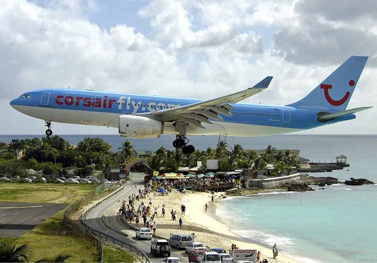 Flygplatsen p Saint Martin, Princess Juliana International Airport