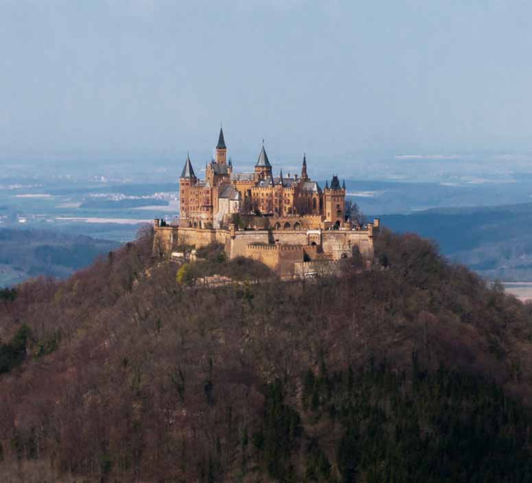 Burg Hohenzollern, vackert slott i Tyskland